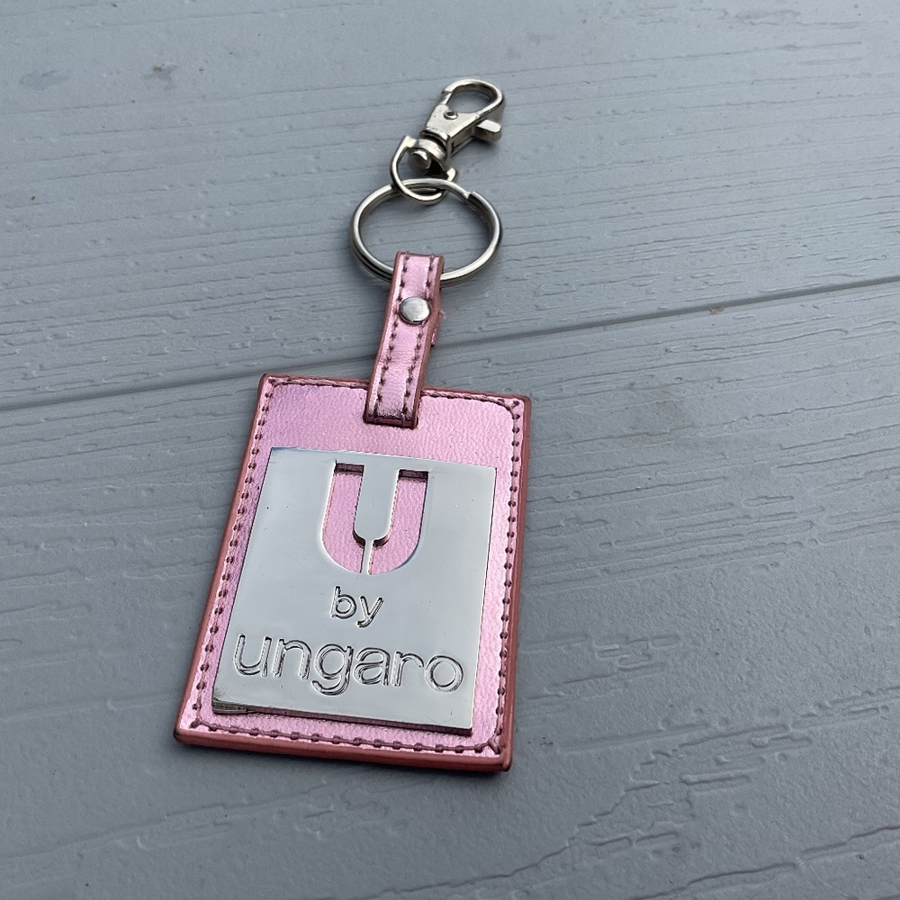 Avon U by Ungaro keyring metallic pink silver vintage